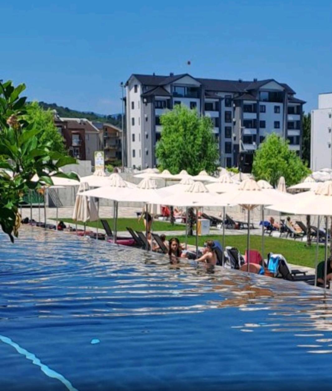 Bankovic Apartman Vrnjačka Banja エクステリア 写真
